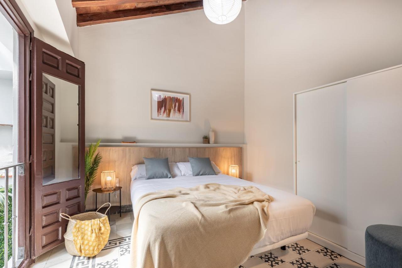 Apartamentos Libere Malaga La Merced Eksteriør bilde